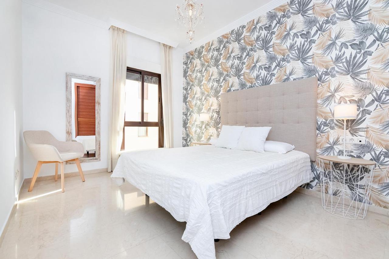 Apartamento Bhost - Colon Málaga Exterior foto